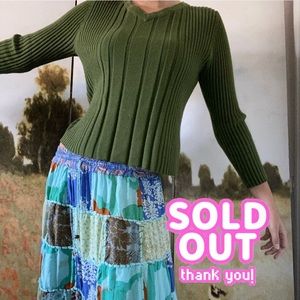 Beautiful green sweater!